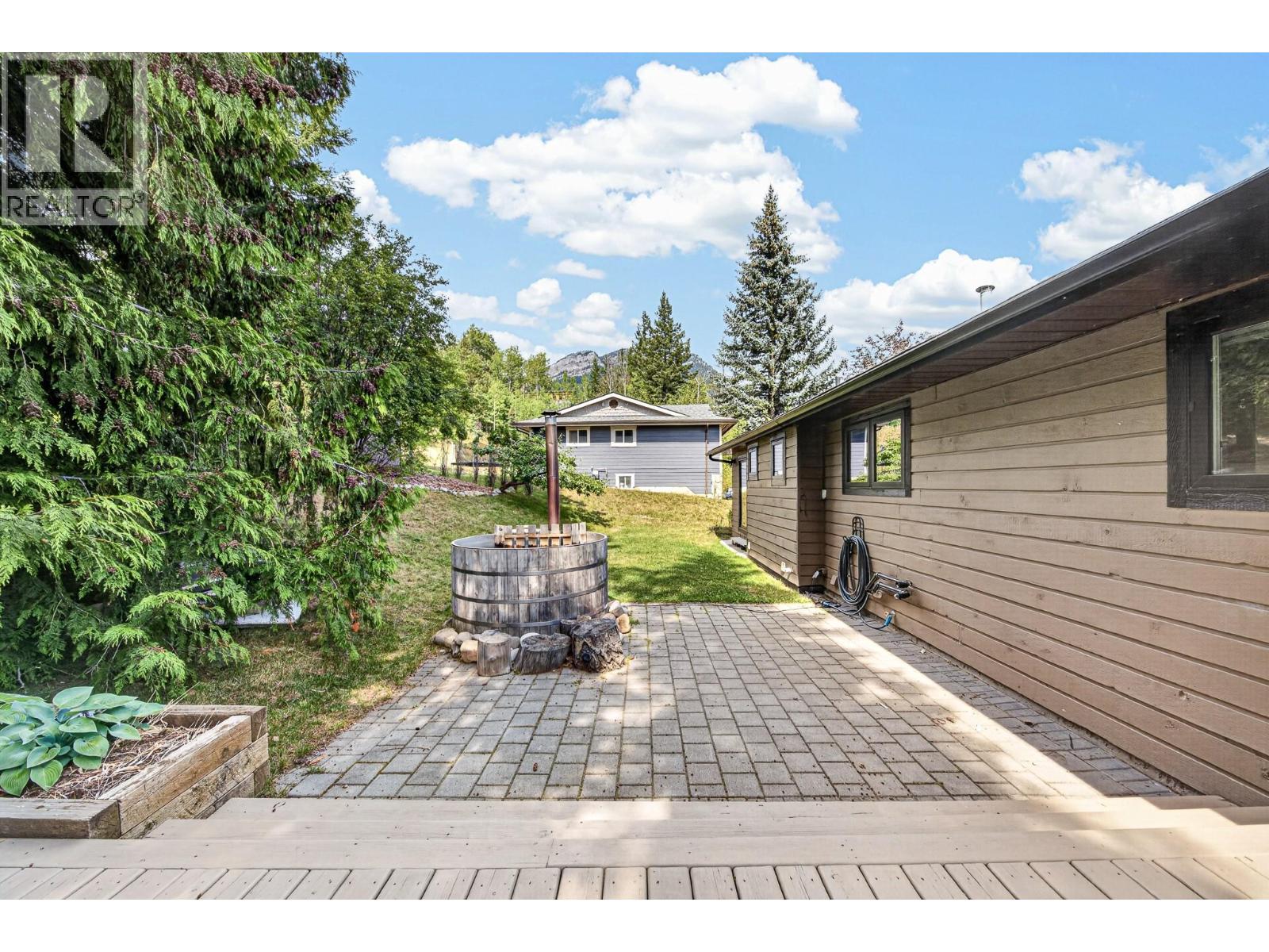 17 Parkland Drive, Fernie, British Columbia  V0B 1M5 - Photo 63 - 10395997