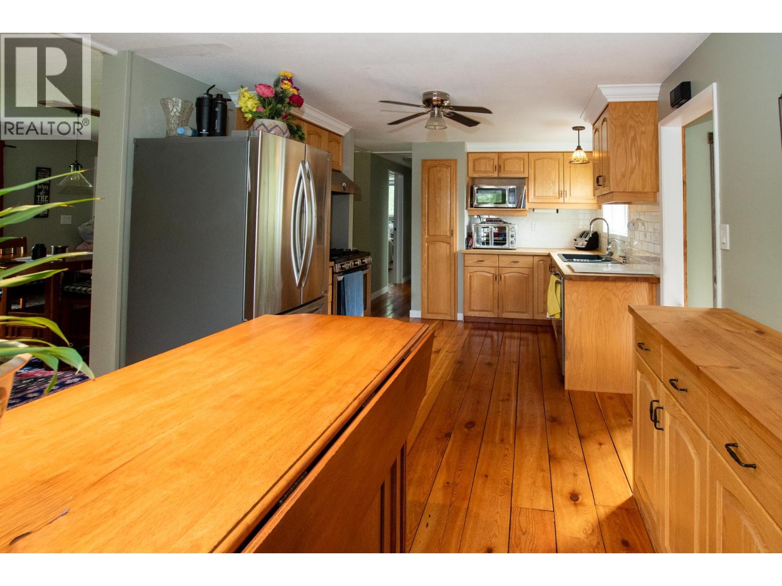 502 Marshall Road, Merritt, British Columbia  V1K 1N5 - Photo 3 - 10399506