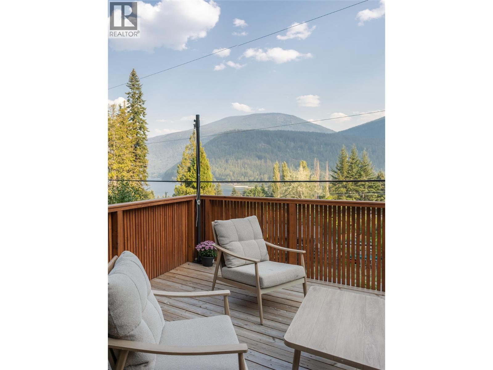 4139 Granger Road, Nelson, British Columbia  V1L 6T1 - Photo 6 - 10399051