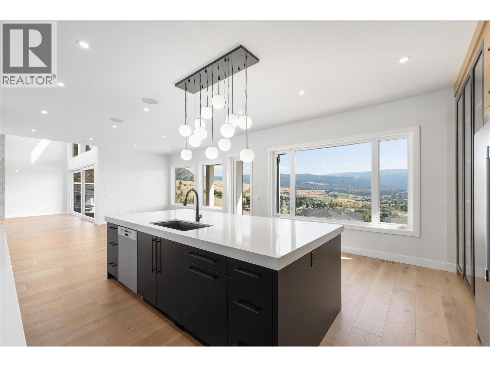 1082 Carnoustie Drive, Kelowna, British Columbia  V1P 0A3 - Photo 14 - 10396284