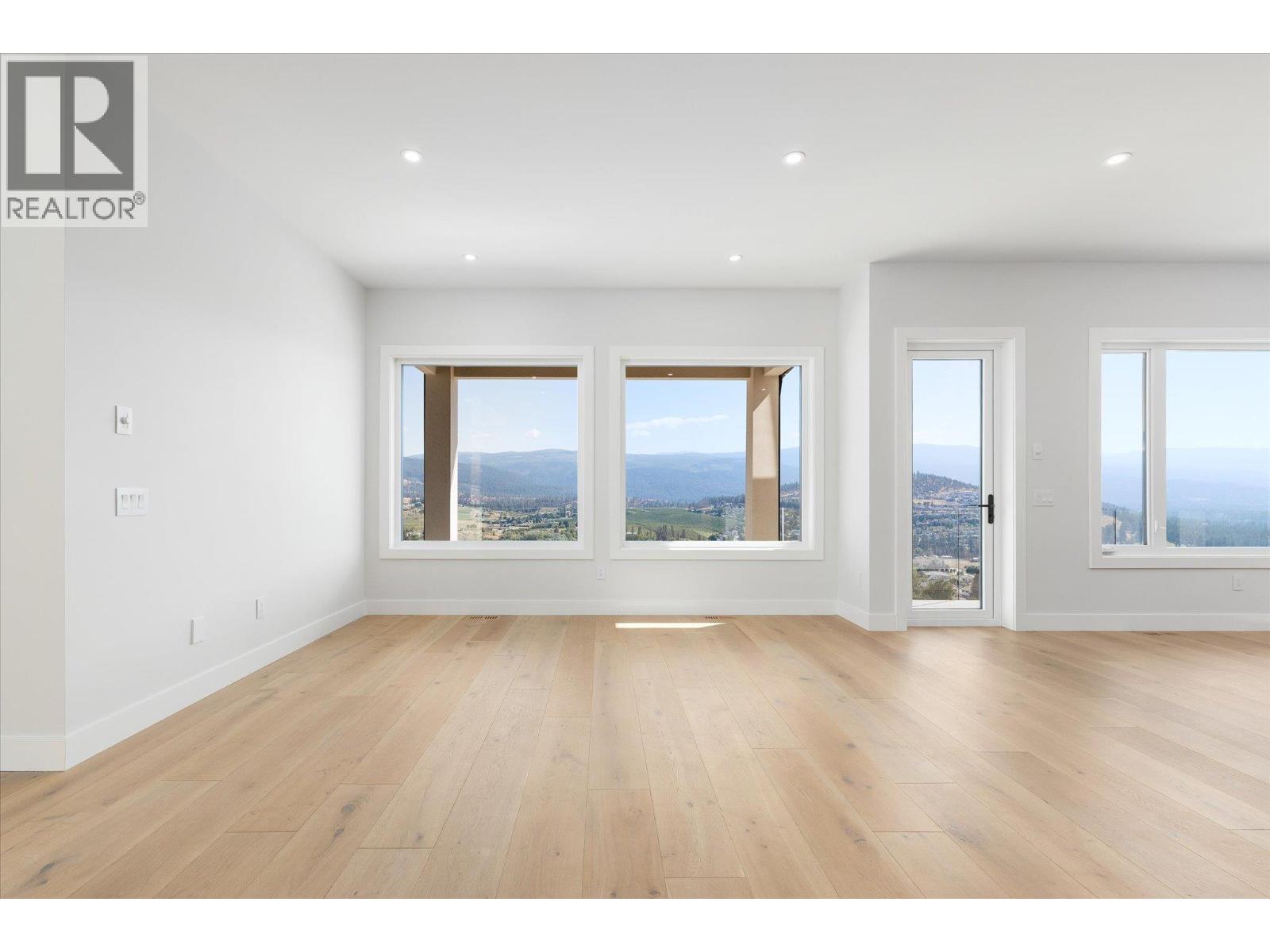 1082 Carnoustie Drive, Kelowna, British Columbia  V1P 0A3 - Photo 19 - 10396284