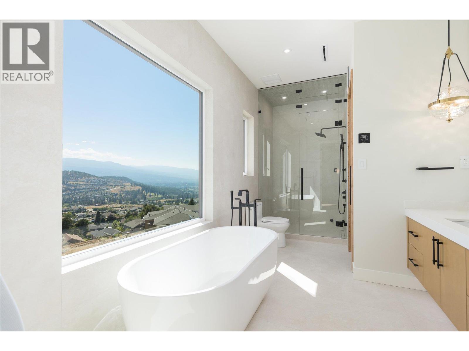 1082 Carnoustie Drive, Kelowna, British Columbia  V1P 0A3 - Photo 27 - 10396284