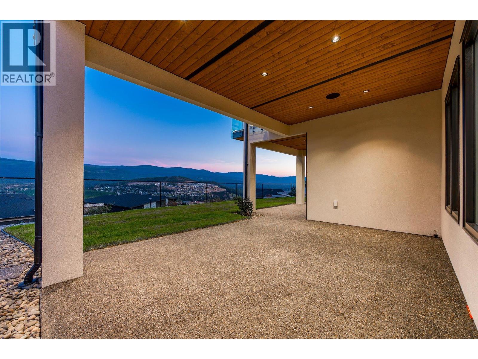 1082 Carnoustie Drive, Kelowna, British Columbia  V1P 0A3 - Photo 46 - 10396284