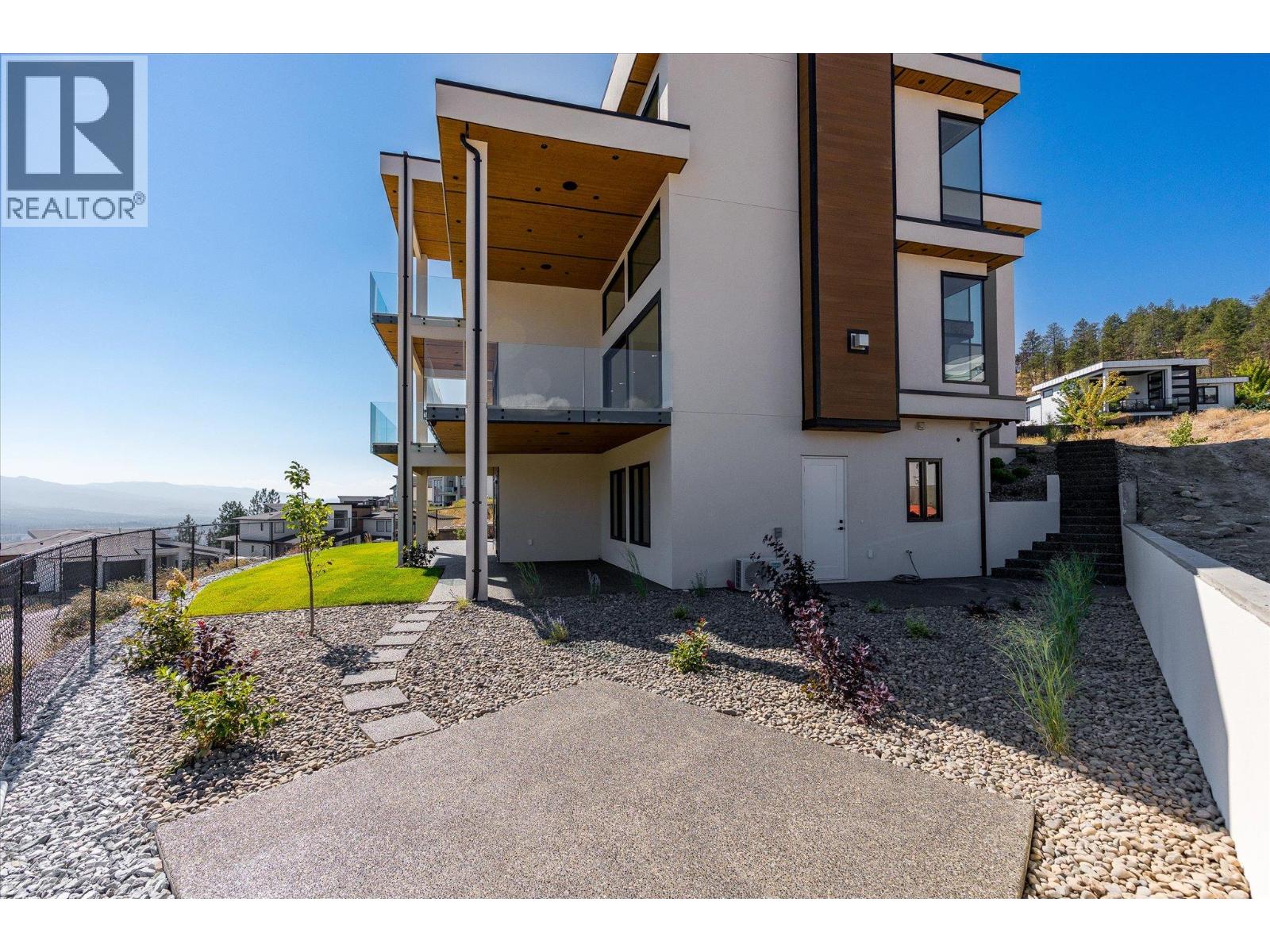 1082 Carnoustie Drive, Kelowna, British Columbia  V1P 0A3 - Photo 47 - 10396284