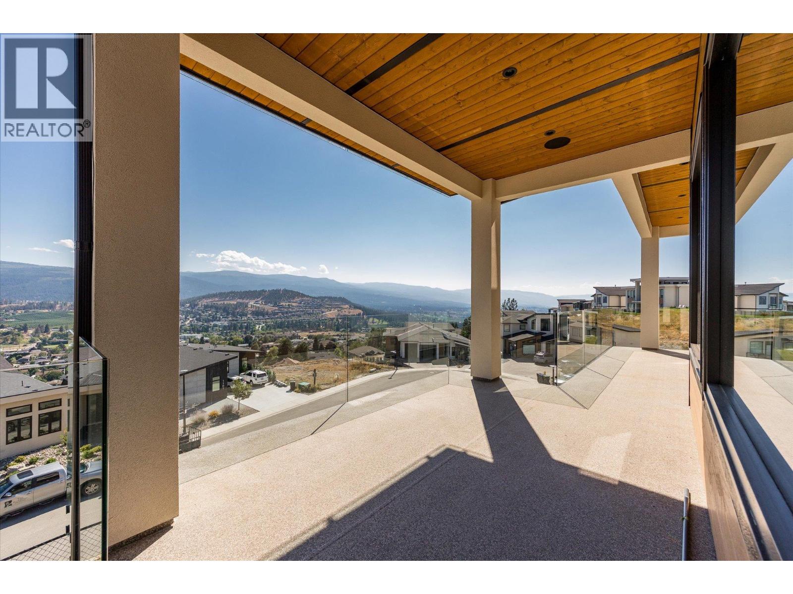 1082 Carnoustie Drive, Kelowna, British Columbia  V1P 0A3 - Photo 8 - 10396284