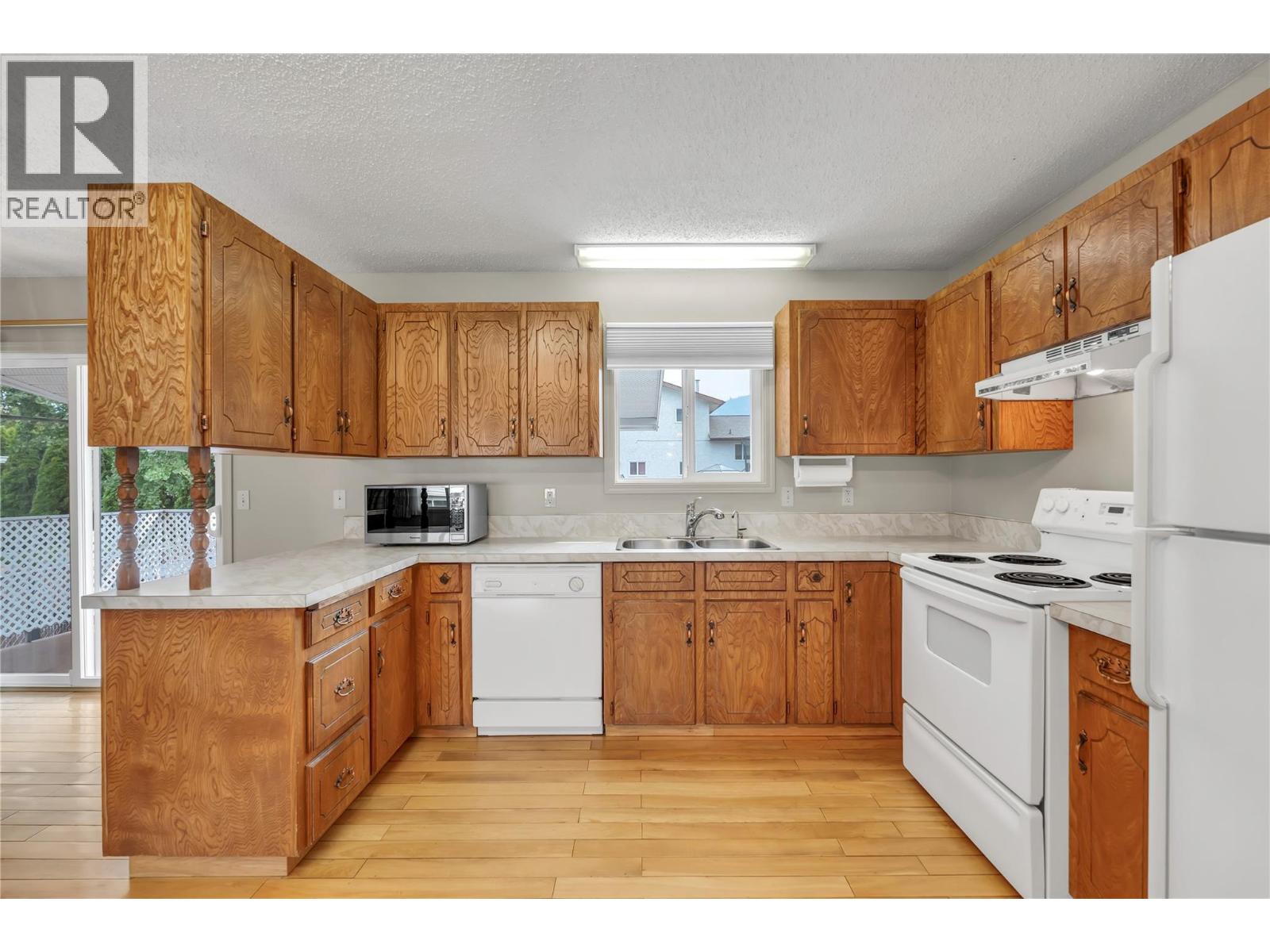 137 Murray Drive, Penticton, British Columbia  V2A 6W7 - Photo 17 - 10399504
