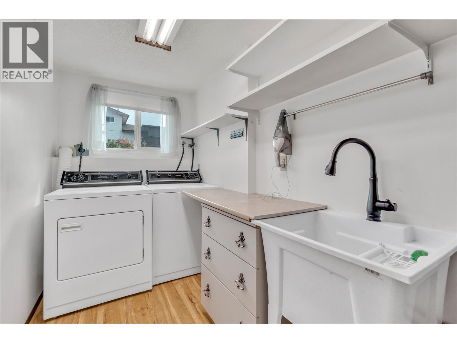 137 Murray Drive, Penticton, British Columbia  V2A 6W7 - Photo 33 - 10399504