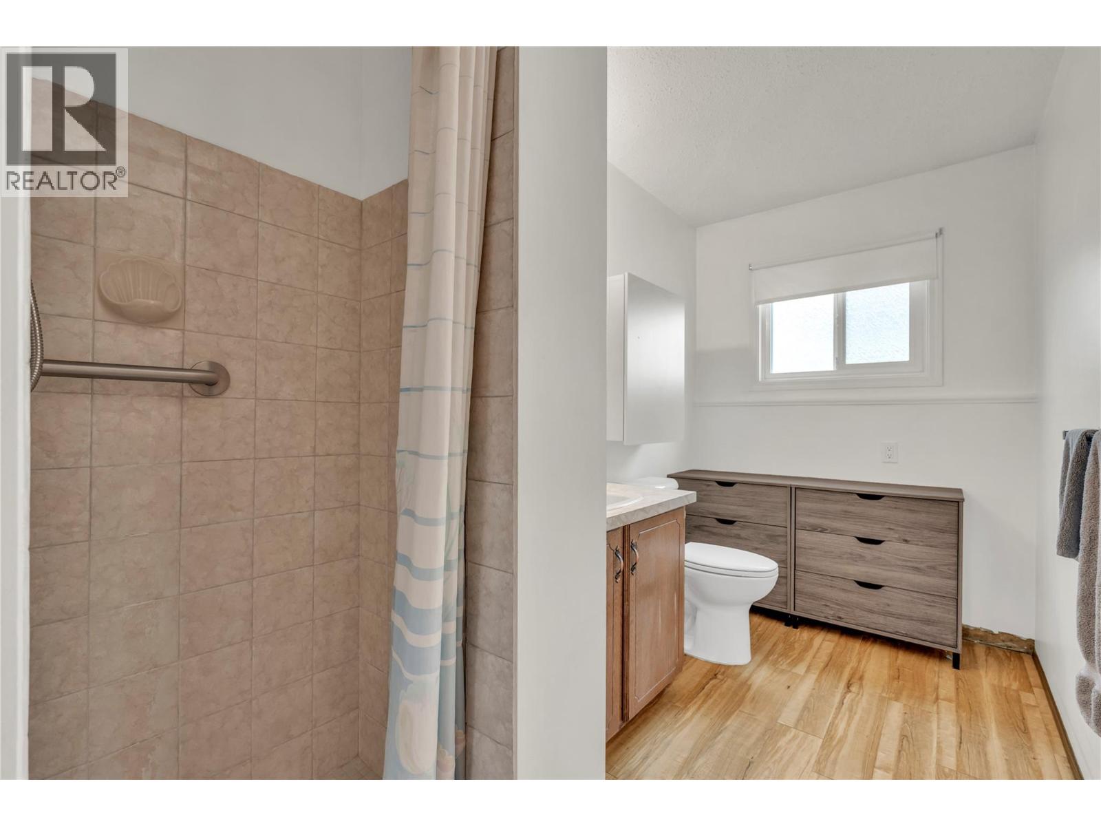 137 Murray Drive, Penticton, British Columbia  V2A 6W7 - Photo 34 - 10399504