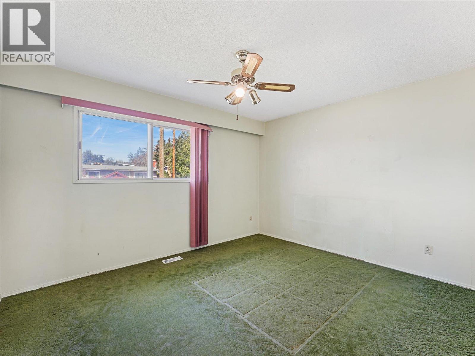 465 Hollydell Road, Kelowna, British Columbia  V1X 1L1 - Photo 19 - 10399461