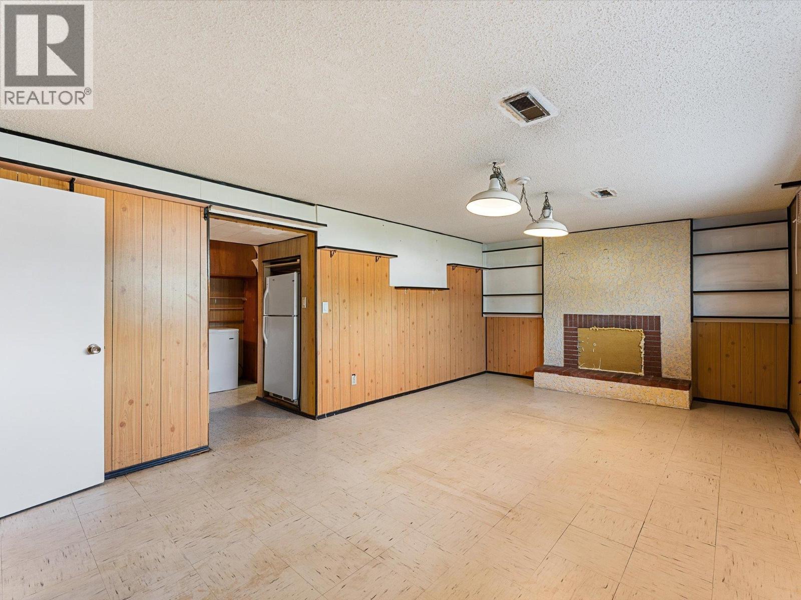 465 Hollydell Road, Kelowna, British Columbia  V1X 1L1 - Photo 23 - 10399461