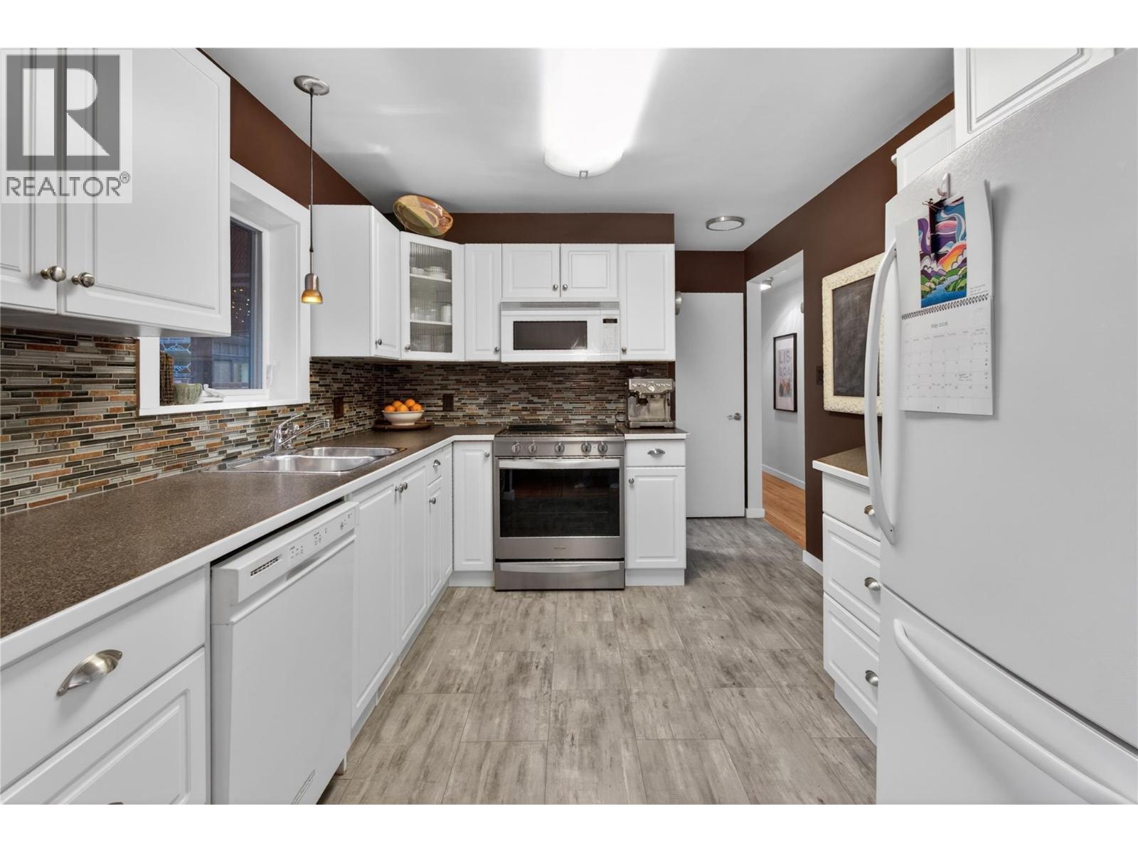 1492 Leir Street, Penticton, British Columbia  V2A 4Z5 - Photo 10 - 10399322