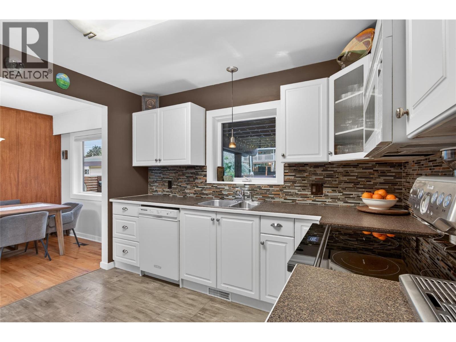 1492 Leir Street, Penticton, British Columbia  V2A 4Z5 - Photo 12 - 10399322
