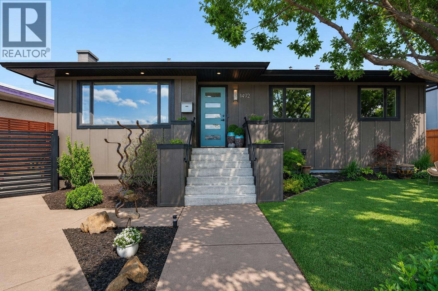 1492 Leir Street, Penticton, British Columbia  V2A 4Z5 - Photo 2 - 10399322