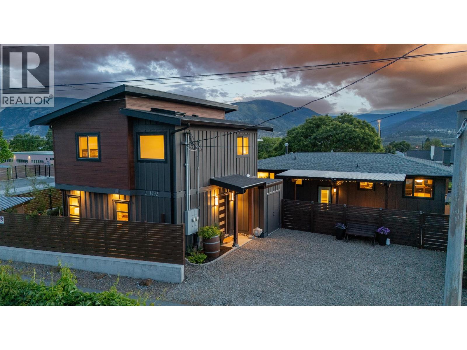 1492 Leir Street, Penticton, British Columbia  V2A 4Z5 - Photo 5 - 10399322
