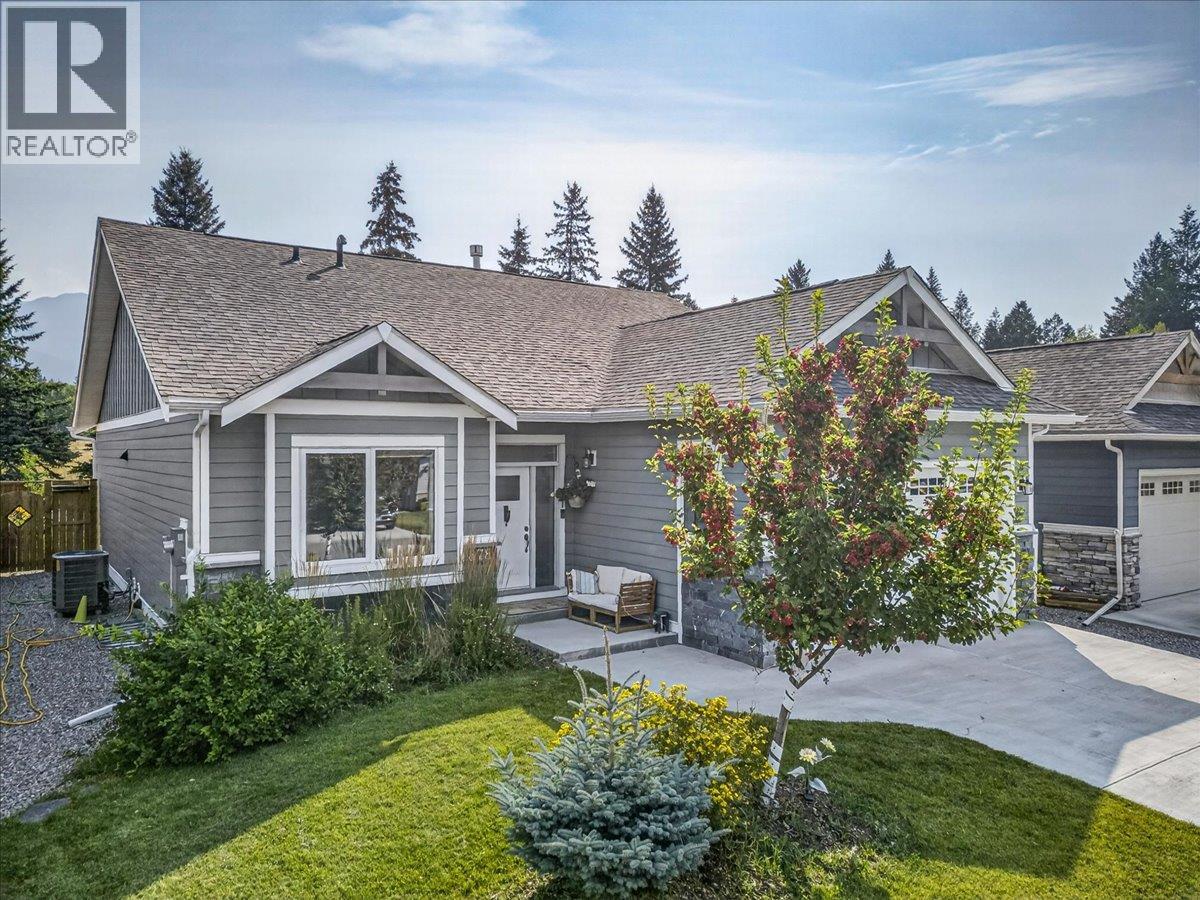 1878 Foxwood Trail, Windermere, British Columbia  V0B 2L2 - Photo 3 - 10399336