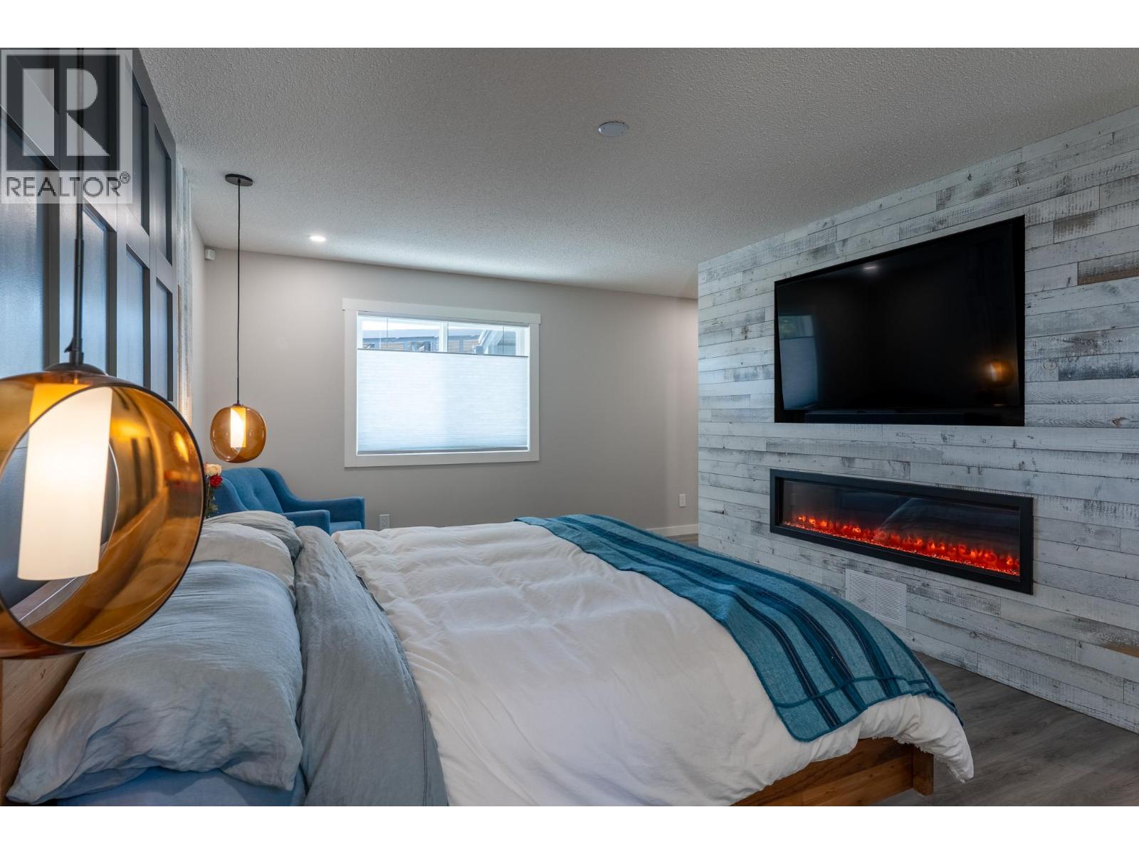 6474 Sierra Drive, Kelowna, British Columbia  V1P 1A4 - Photo 14 - 10398605