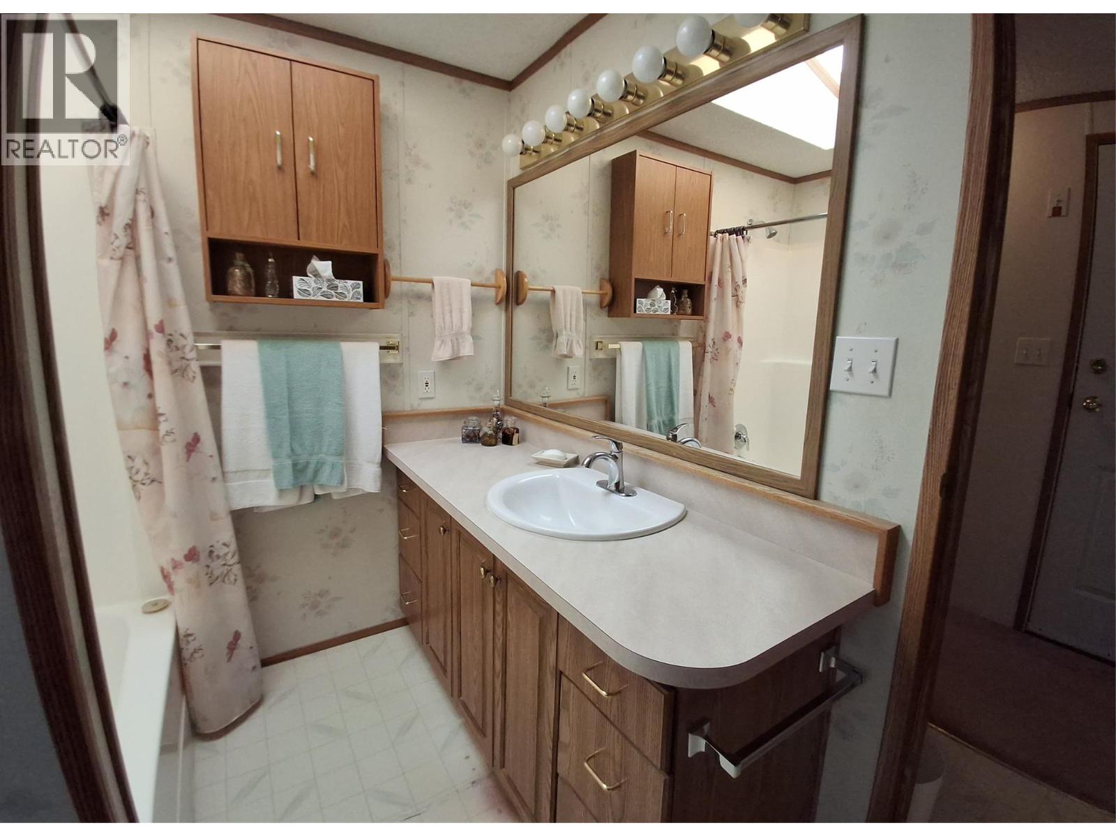 161 Shuswap Avenue Unit# 28, Chase, British Columbia  V0E 1M0 - Photo 14 - 10399500
