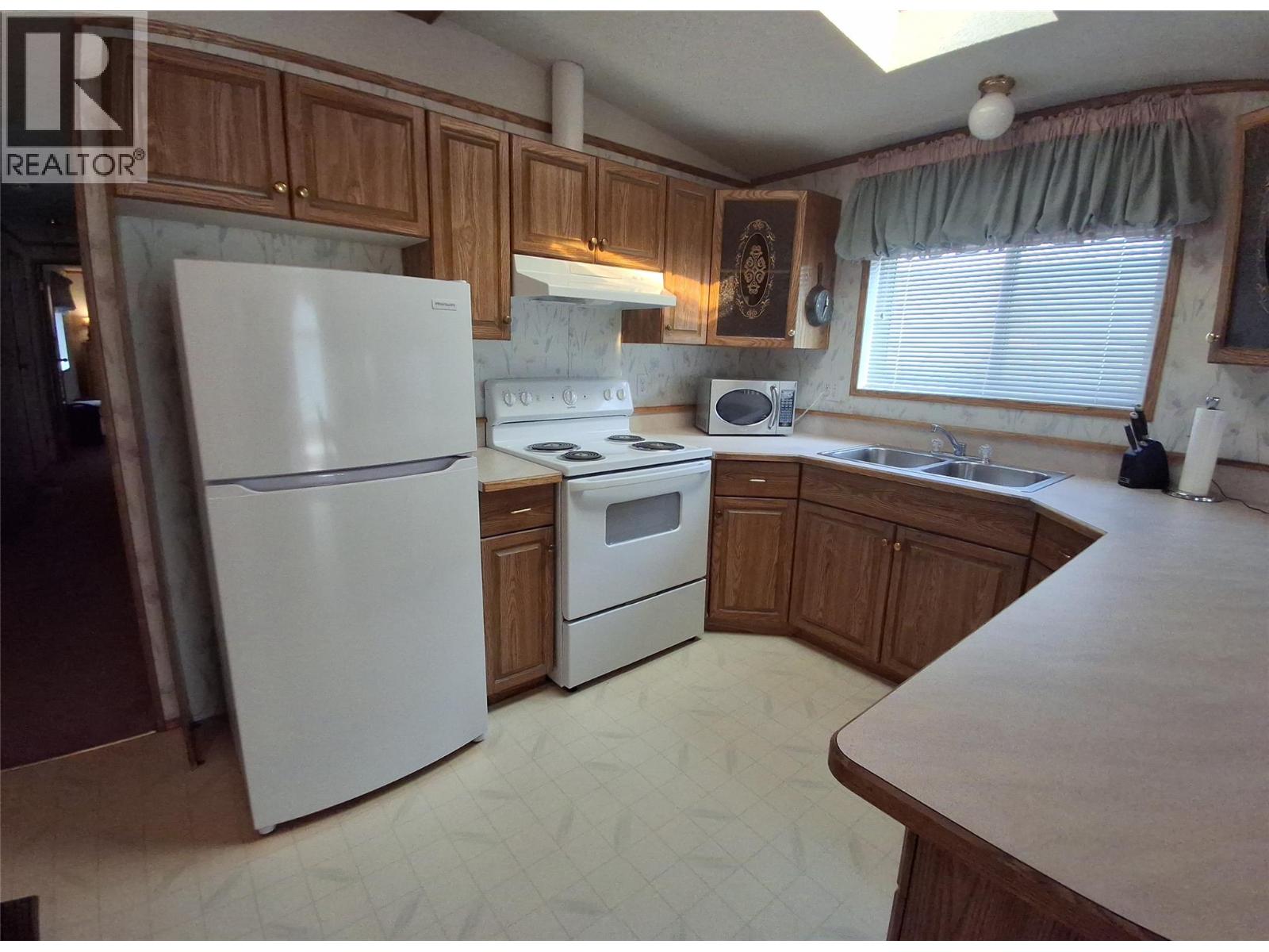 161 Shuswap Avenue Unit# 28, Chase, British Columbia  V0E 1M0 - Photo 2 - 10399500
