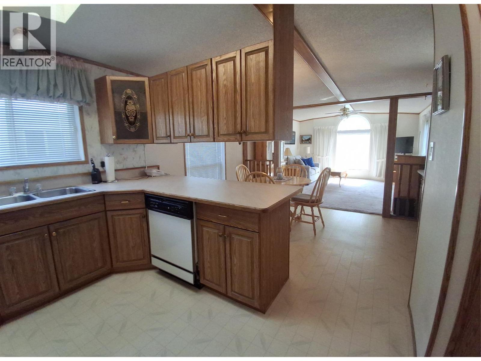 161 Shuswap Avenue Unit# 28, Chase, British Columbia  V0E 1M0 - Photo 4 - 10399500