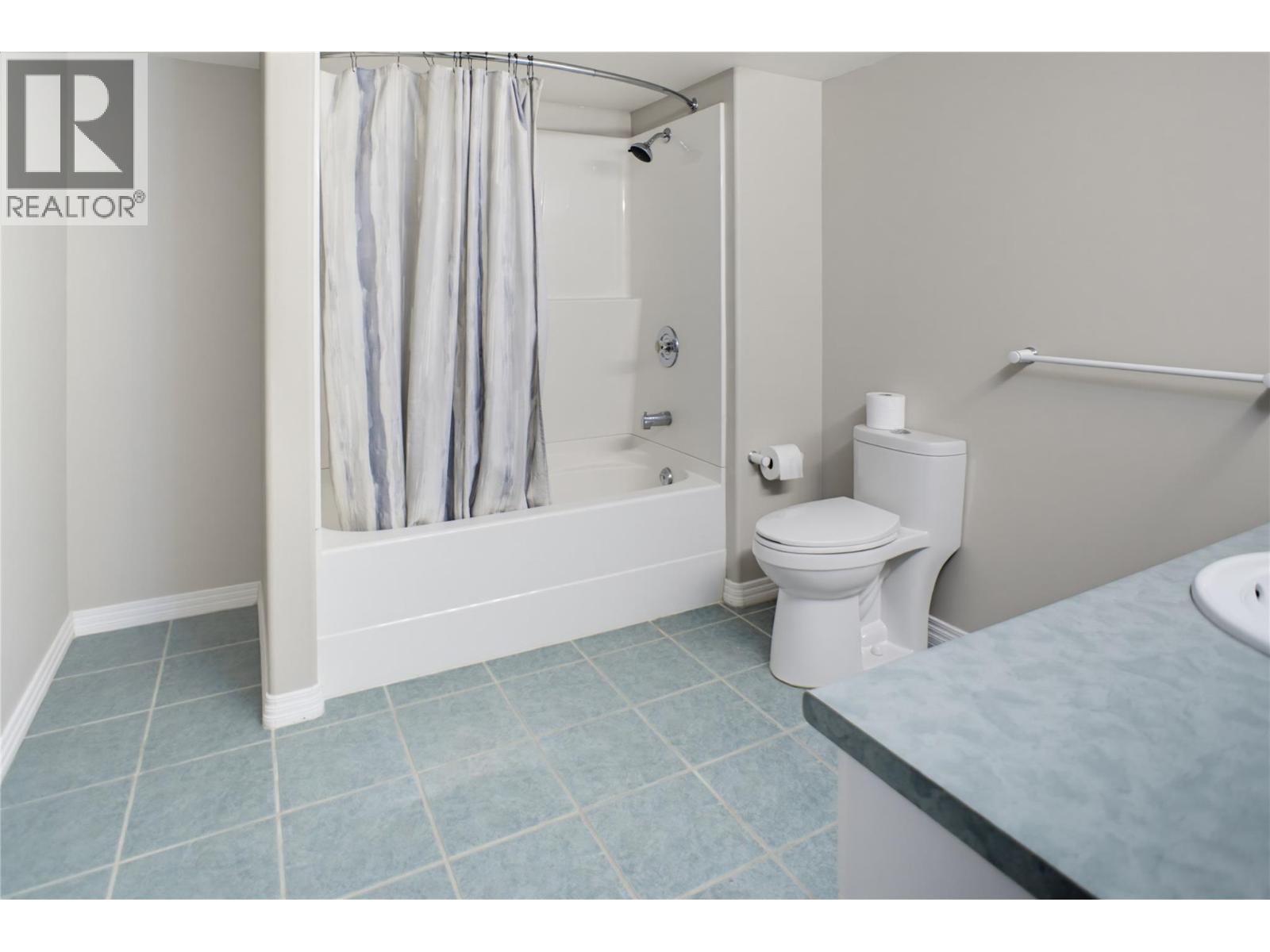 369 Coyote Drive, Kamloops, British Columbia  V2C 6T8 - Photo 27 - 10398294