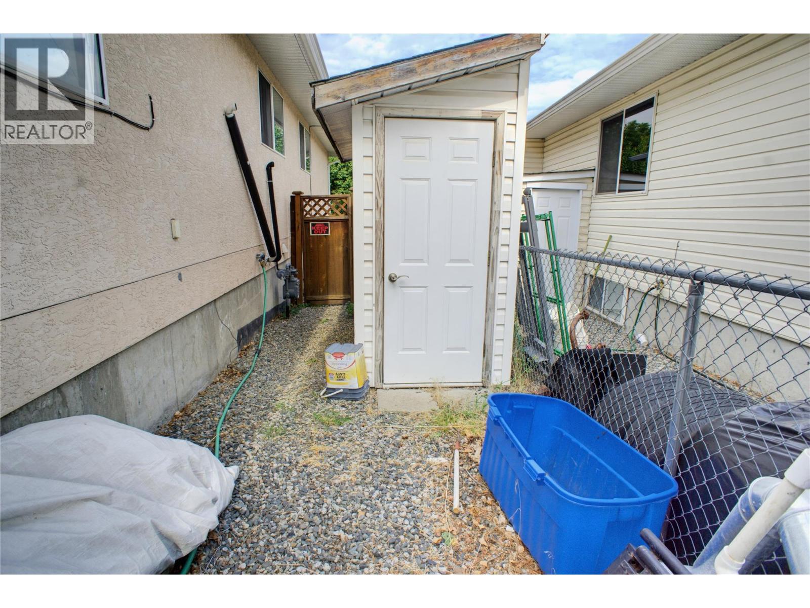 369 Coyote Drive, Kamloops, British Columbia  V2C 6T8 - Photo 34 - 10398294