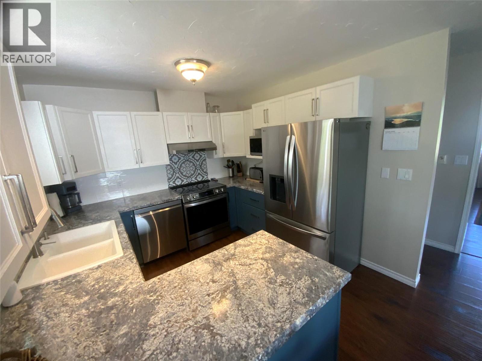 142 Secrest Place, Penticton, British Columbia  V2A 3R3 - Photo 11 - 10399583