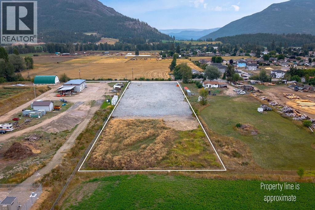 2206 Mcgowan Street, Enderby, British Columbia  V4Y 4B4 - Photo 7 - 10399559