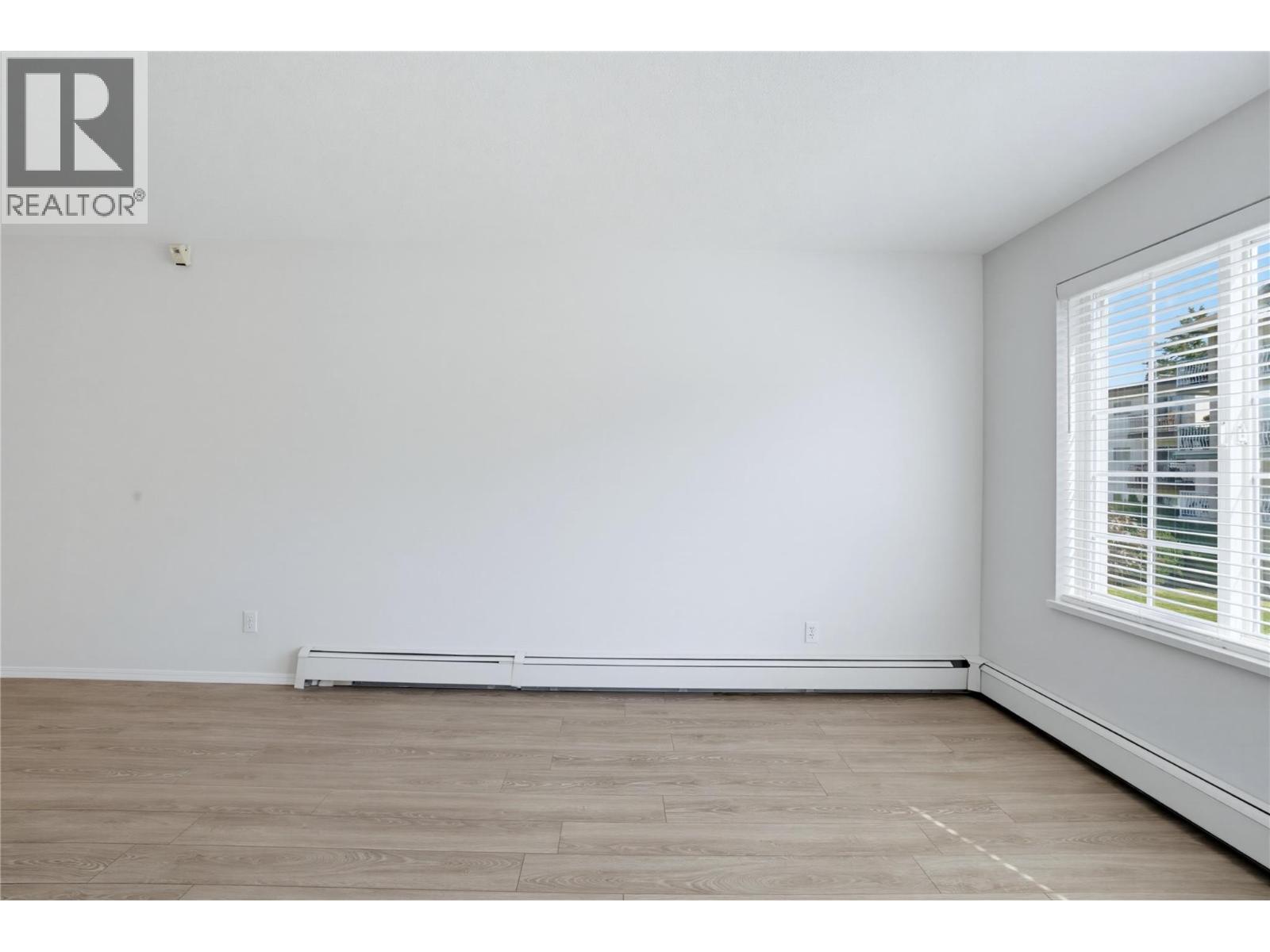 250 5 Street Se Unit# 111, Salmon Arm, British Columbia  V1E 1J8 - Photo 13 - 10399556