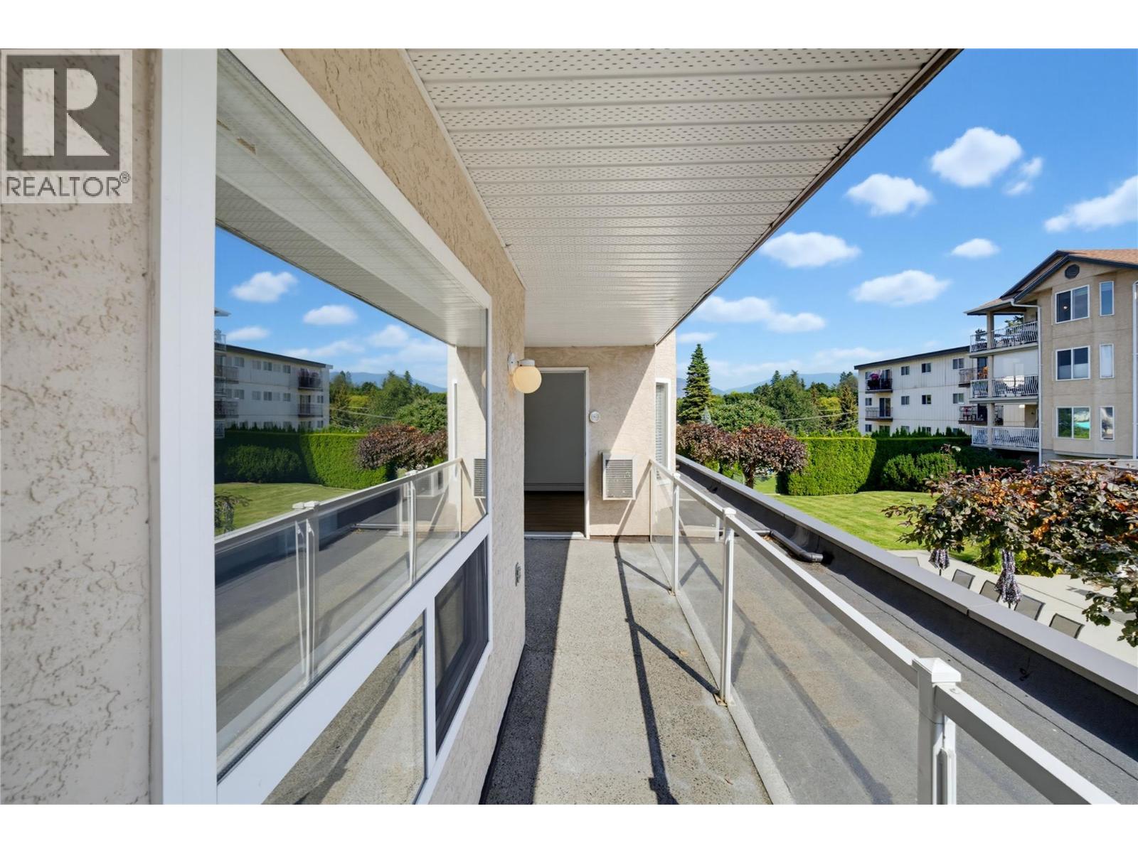 250 5 Street Se Unit# 111, Salmon Arm, British Columbia  V1E 1J8 - Photo 16 - 10399556