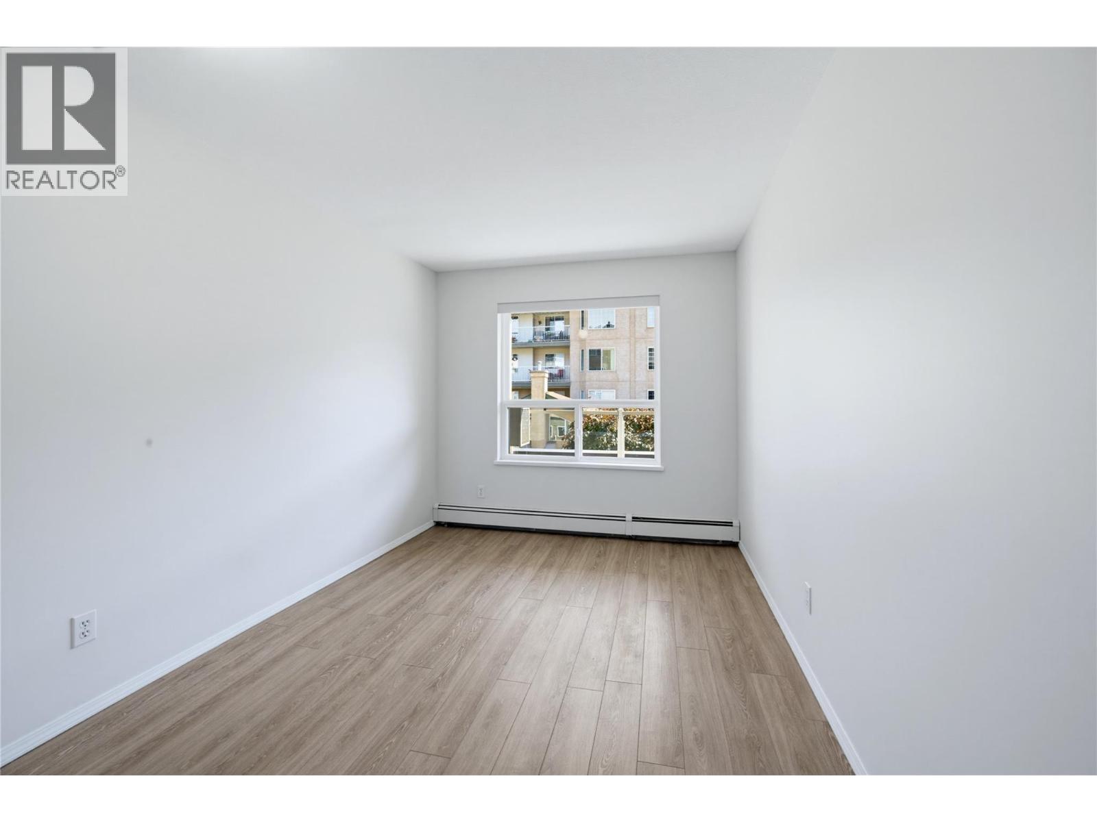 250 5 Street Se Unit# 111, Salmon Arm, British Columbia  V1E 1J8 - Photo 19 - 10399556