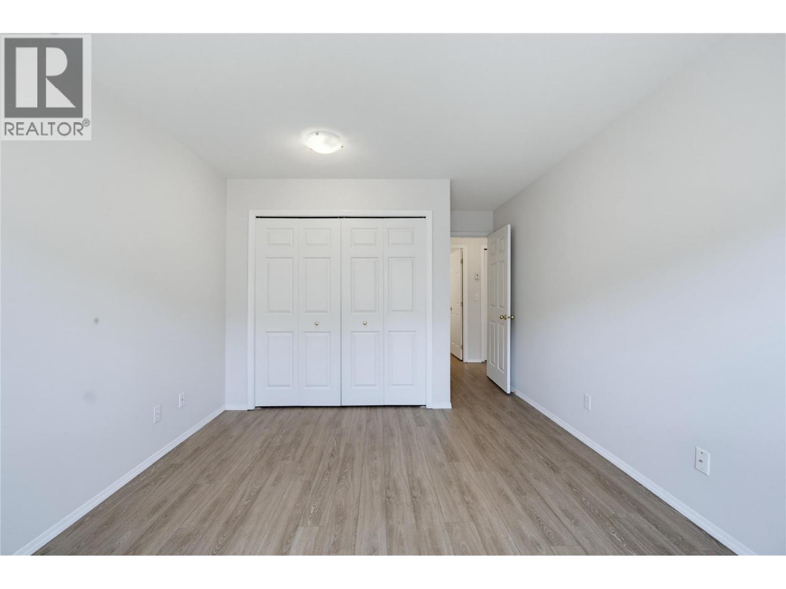 250 5 Street Se Unit# 111, Salmon Arm, British Columbia  V1E 1J8 - Photo 25 - 10399556