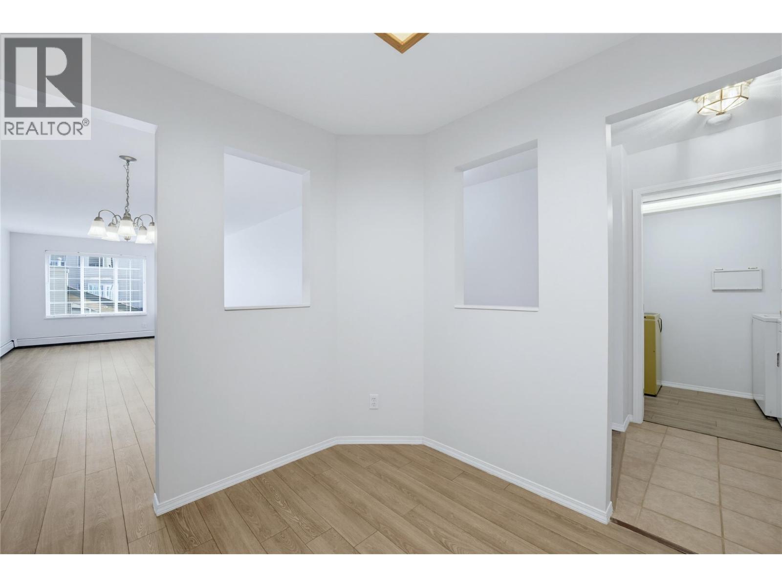 250 5 Street Se Unit# 111, Salmon Arm, British Columbia  V1E 1J8 - Photo 6 - 10399556