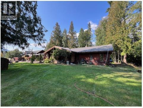 349 Hidden Lake Road, Enderby, British Columbia  V0E 1V5 - Photo 3 - 10399414