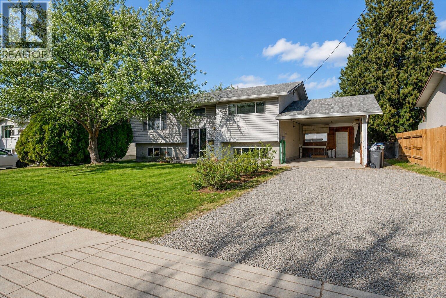290 Pearson Road, Kelowna, British Columbia  V1X 2L6 - Photo 1 - 10399163