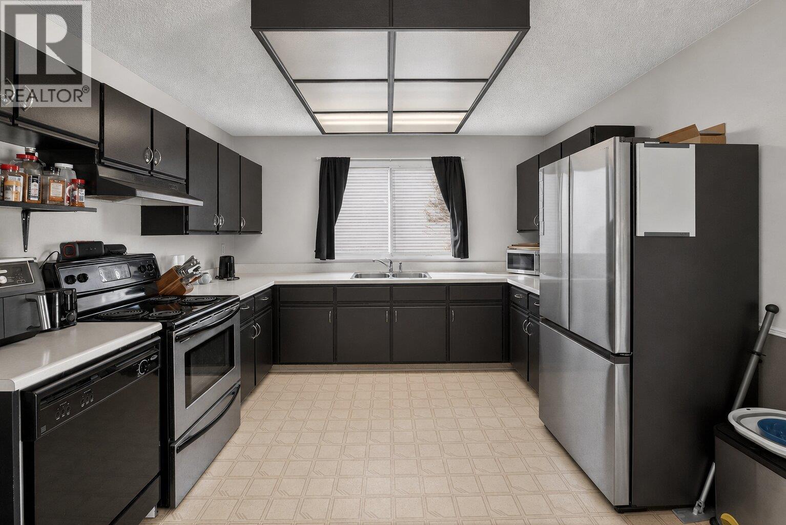 290 Pearson Road, Kelowna, British Columbia  V1X 2L6 - Photo 8 - 10399163