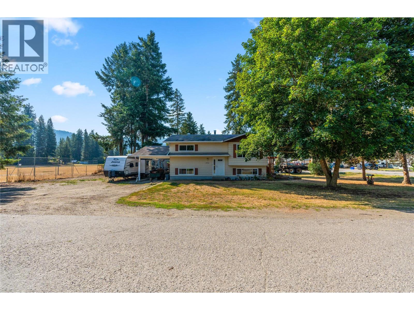 792 Eastwood Road, Lumby, British Columbia  V0E 2G7 - Photo 26 - 10399212