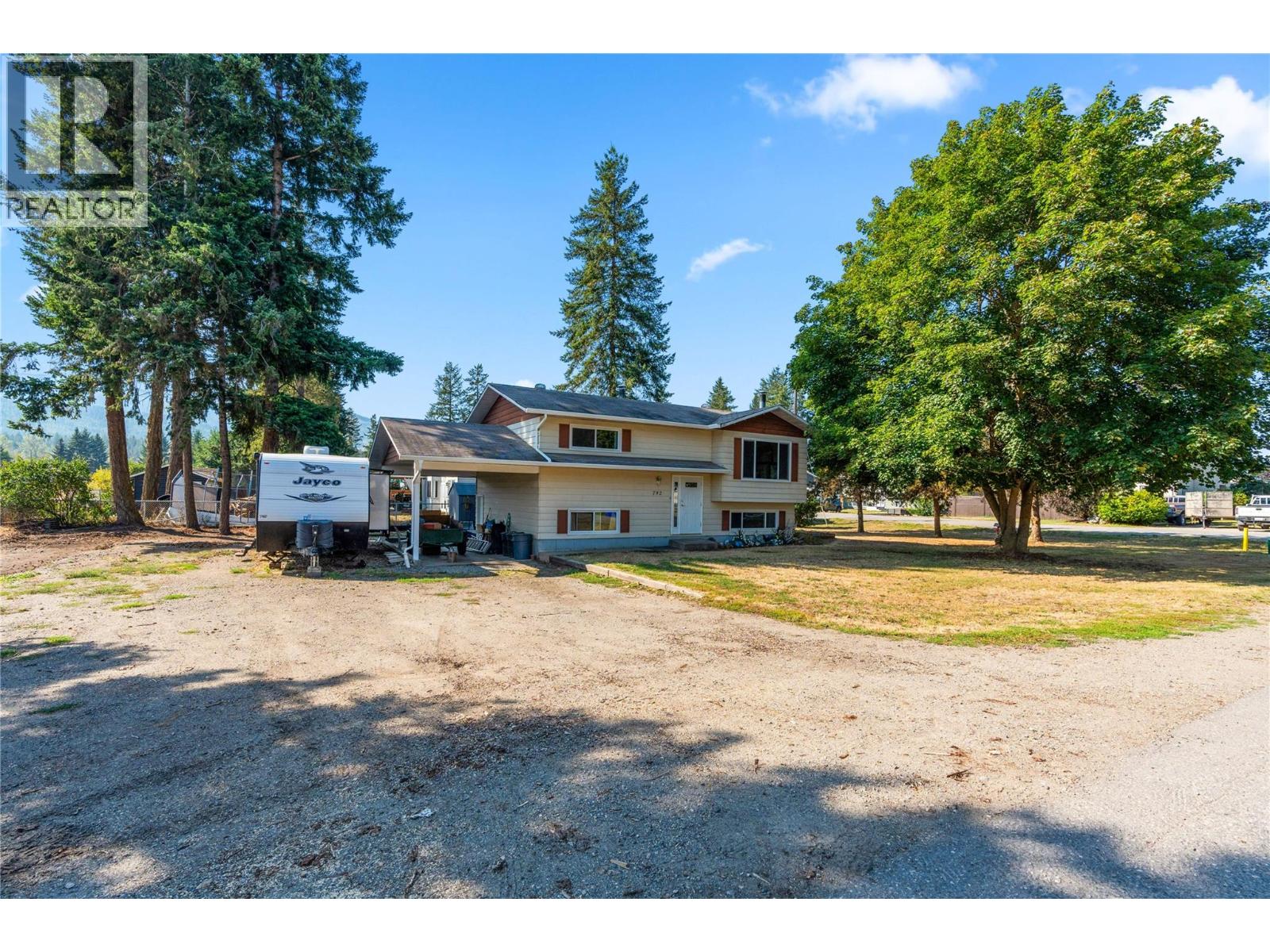 792 Eastwood Road, Lumby, British Columbia  V0E 2G7 - Photo 28 - 10399212
