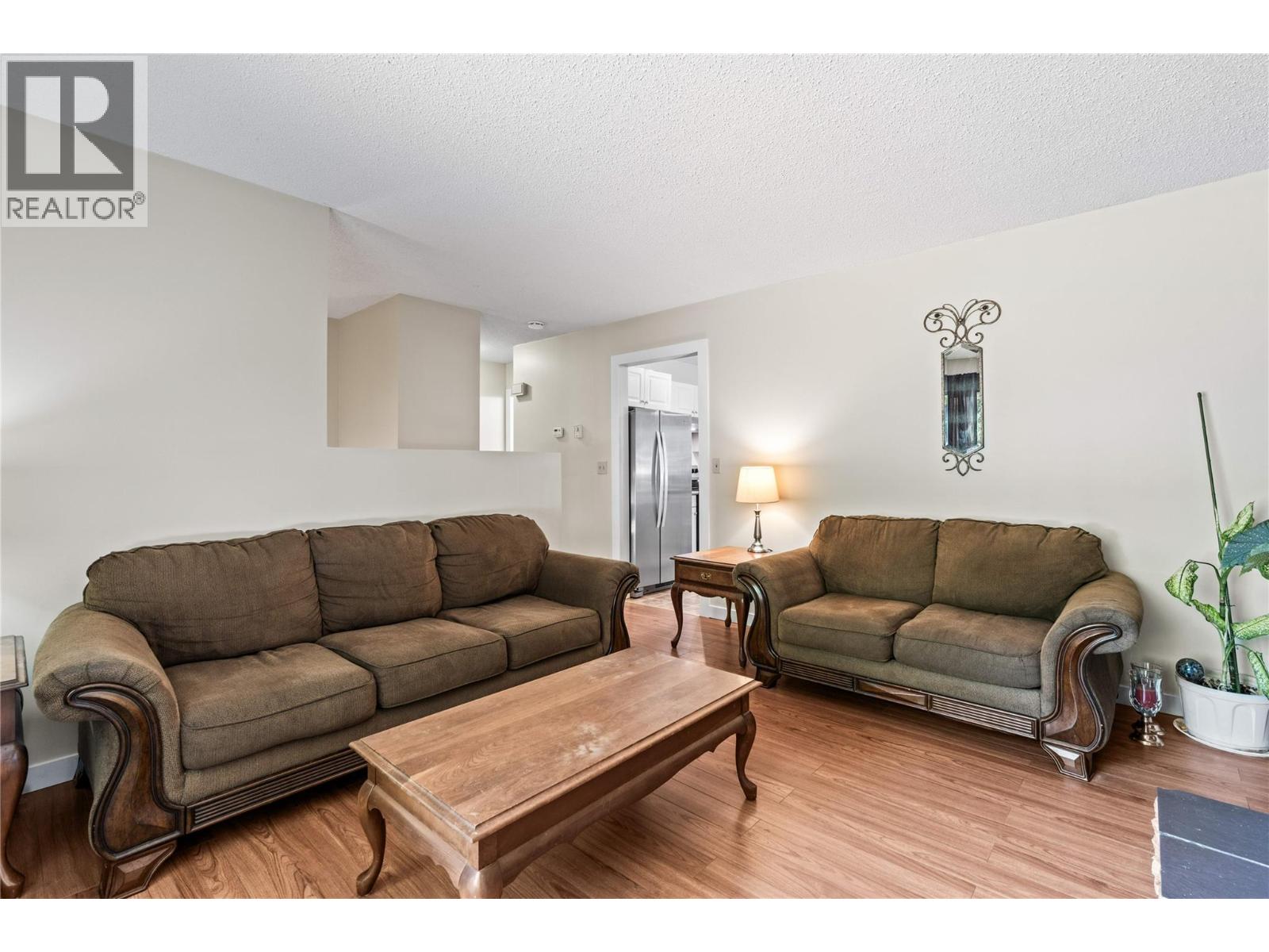 792 Eastwood Road, Lumby, British Columbia  V0E 2G7 - Photo 4 - 10399212