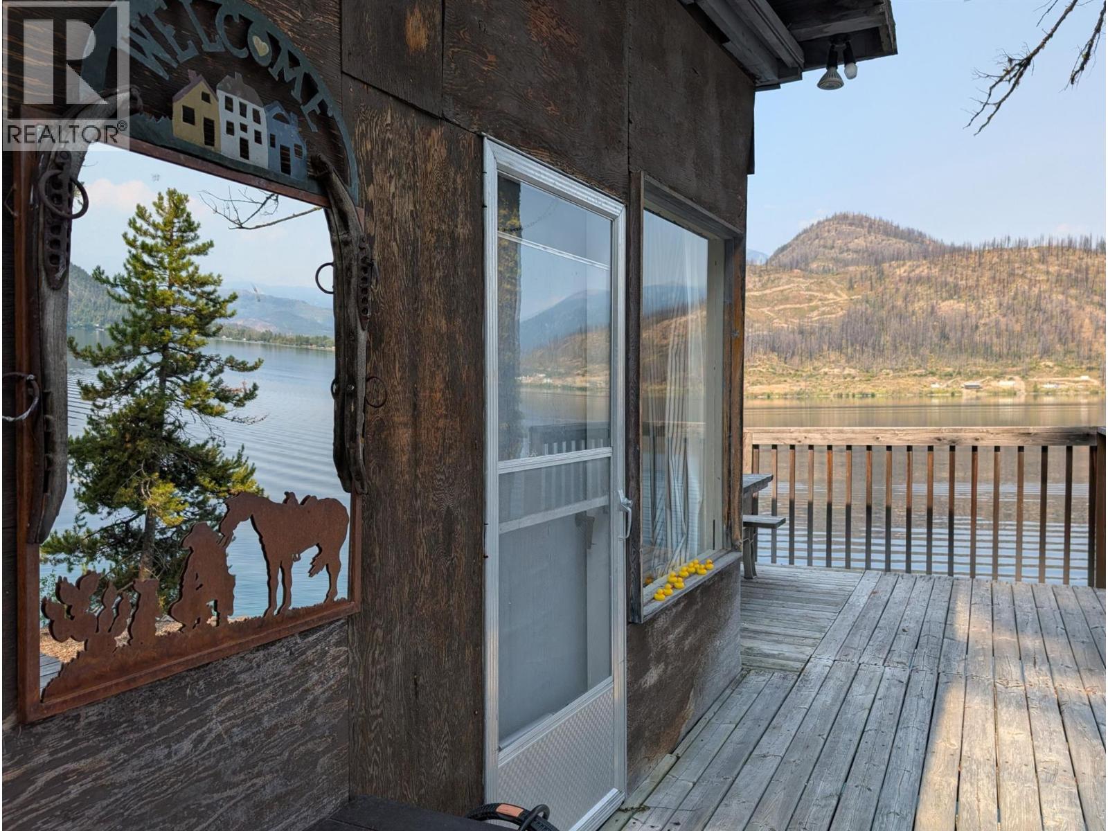 200 Mills Road, Gold Bridge, British Columbia  V0K 1P0 - Photo 6 - 10399580