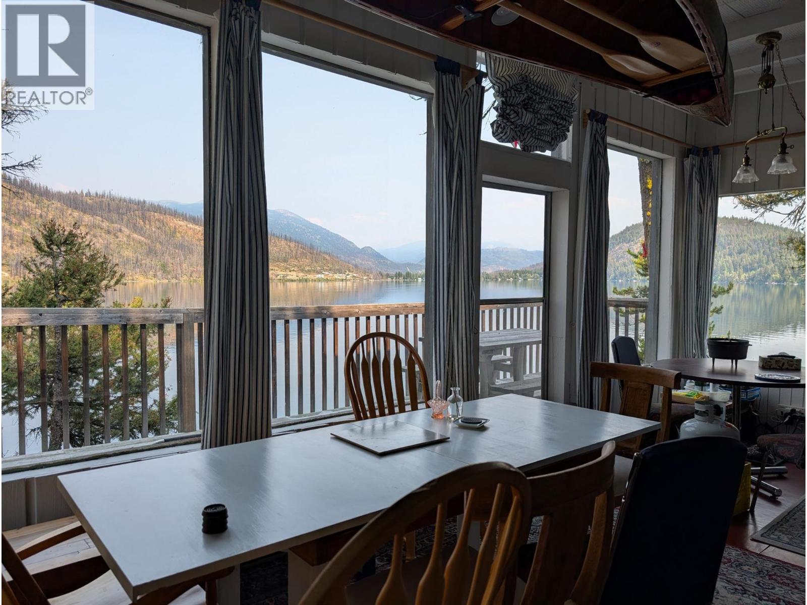 200 Mills Road, Gold Bridge, British Columbia  V0K 1P0 - Photo 7 - 10399580