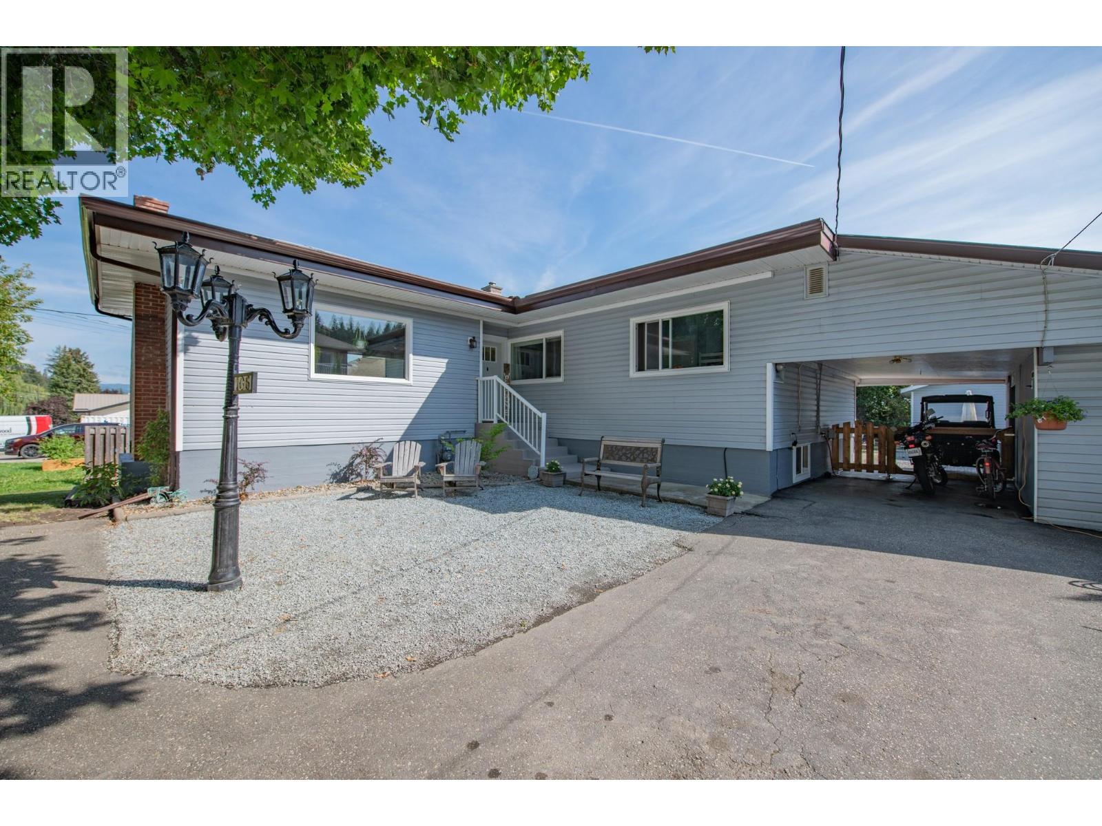 106 West Enderby Road, Enderby, British Columbia  V0E 1V1 - Photo 1 - 10399405