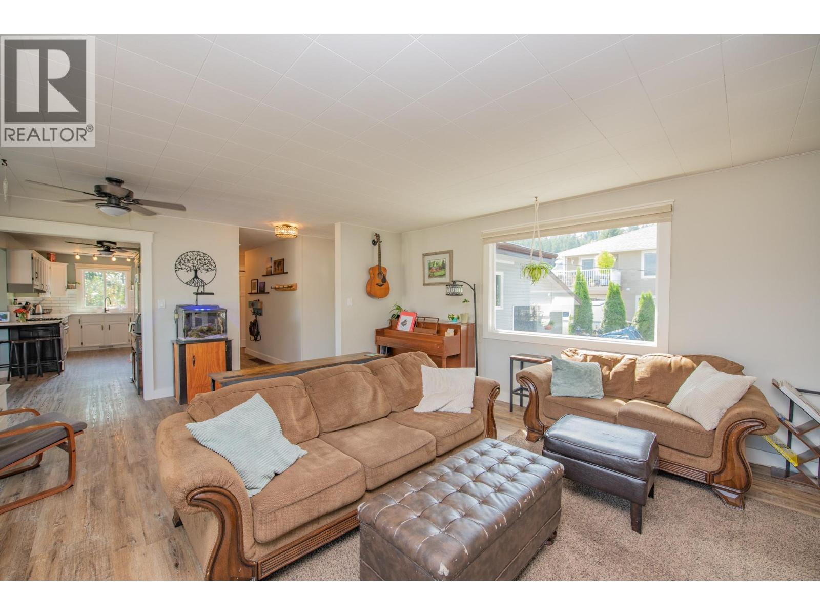 106 West Enderby Road, Enderby, British Columbia  V0E 1V1 - Photo 14 - 10399405