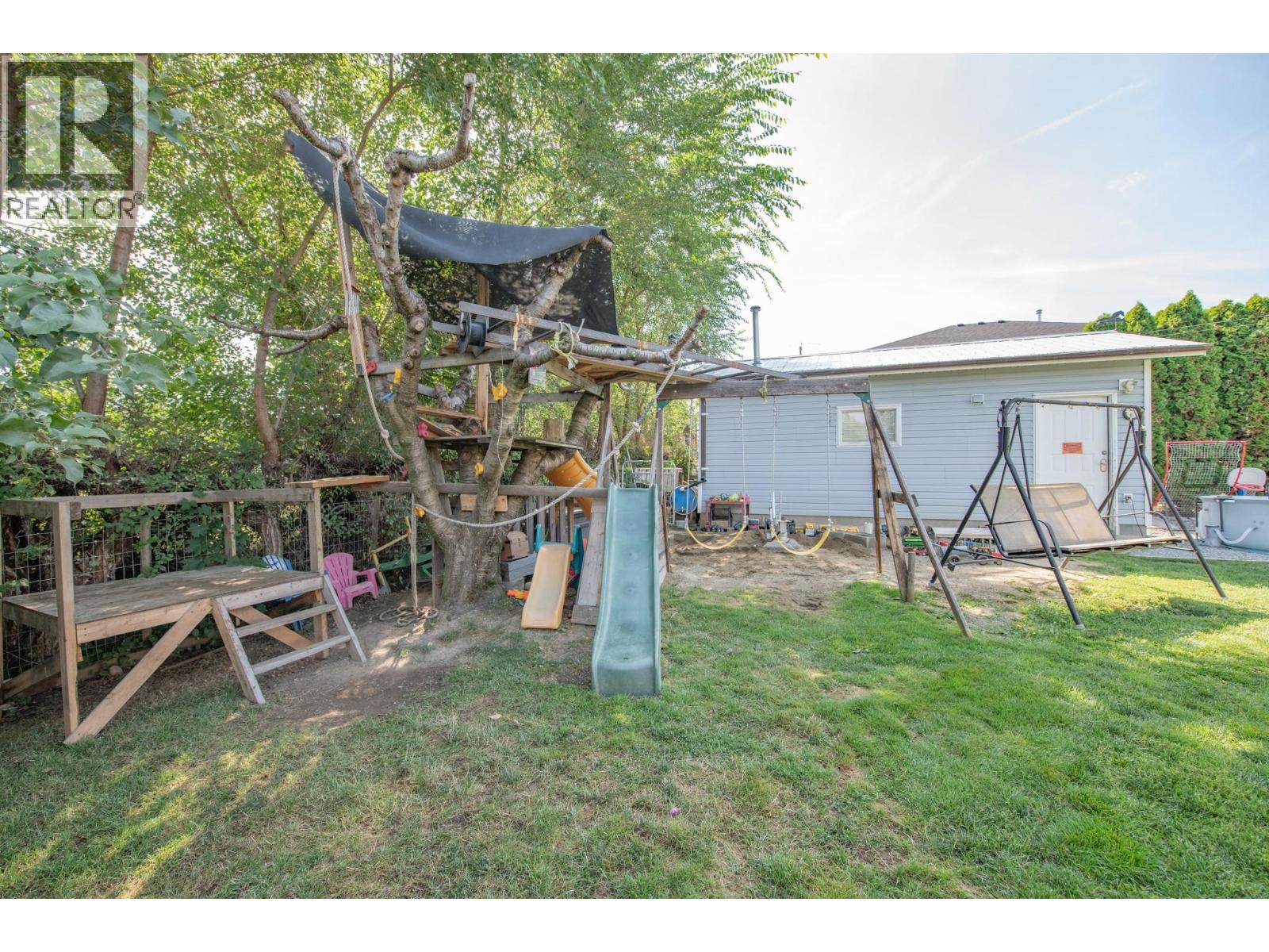 106 West Enderby Road, Enderby, British Columbia  V0E 1V1 - Photo 54 - 10399405