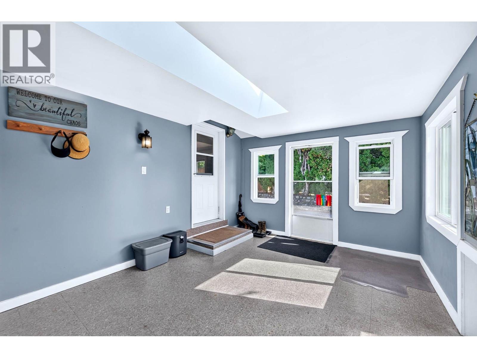 367 Robson Street, Clearwater, British Columbia  V0E 1N1 - Photo 3 - 10398984