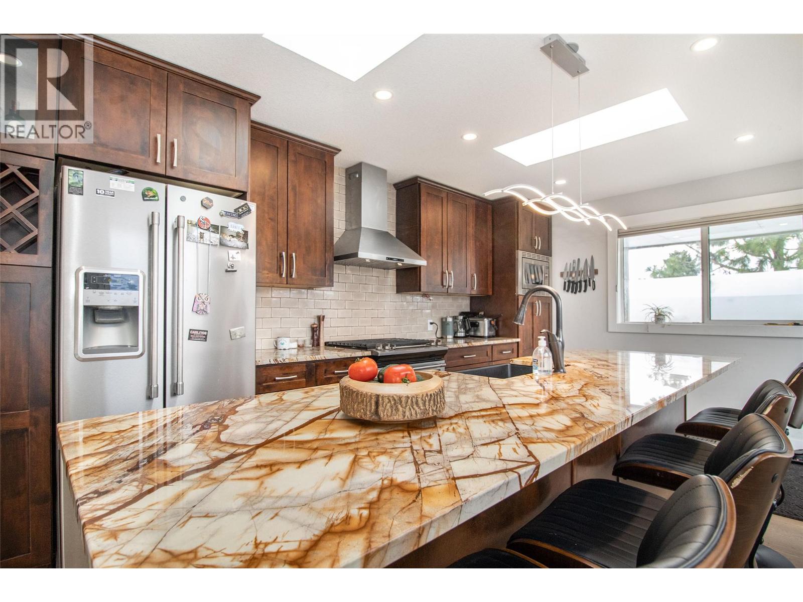 941 Anders Road, West Kelowna, British Columbia  V1Z 1K4 - Photo 1 - 10399546