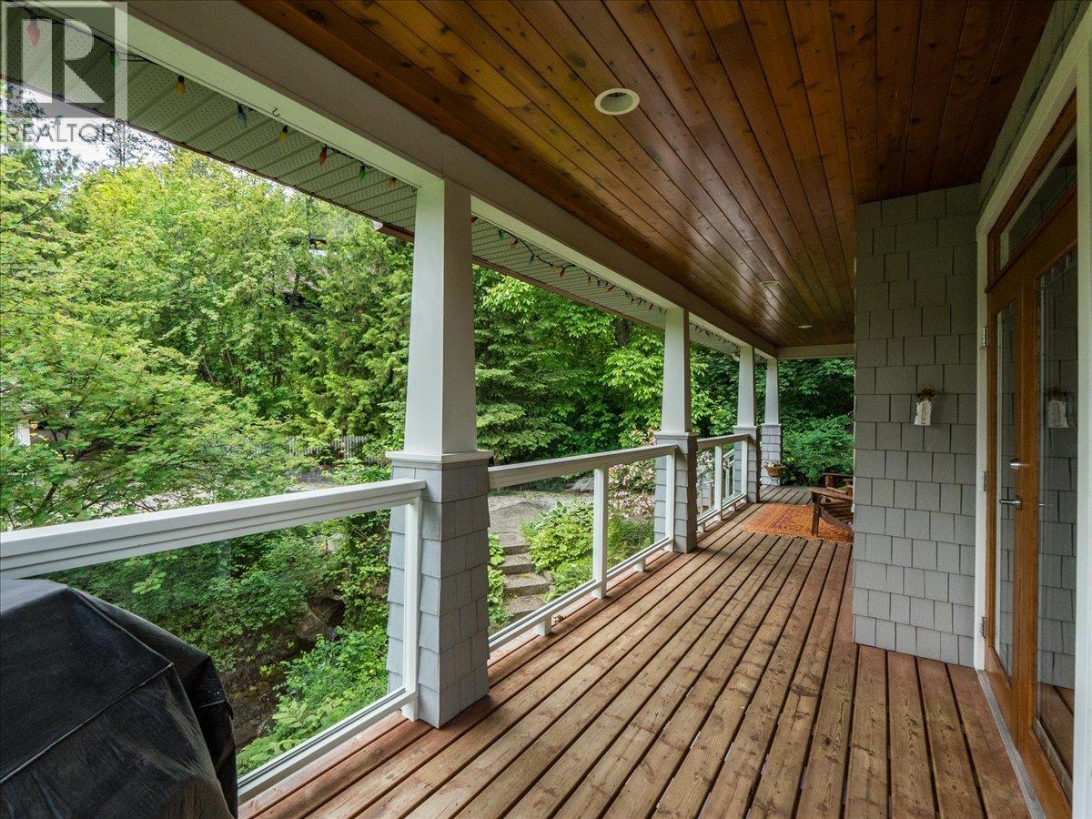 711 Regent Street, Nelson, British Columbia  V1L 5W5 - Photo 21 - 10399514