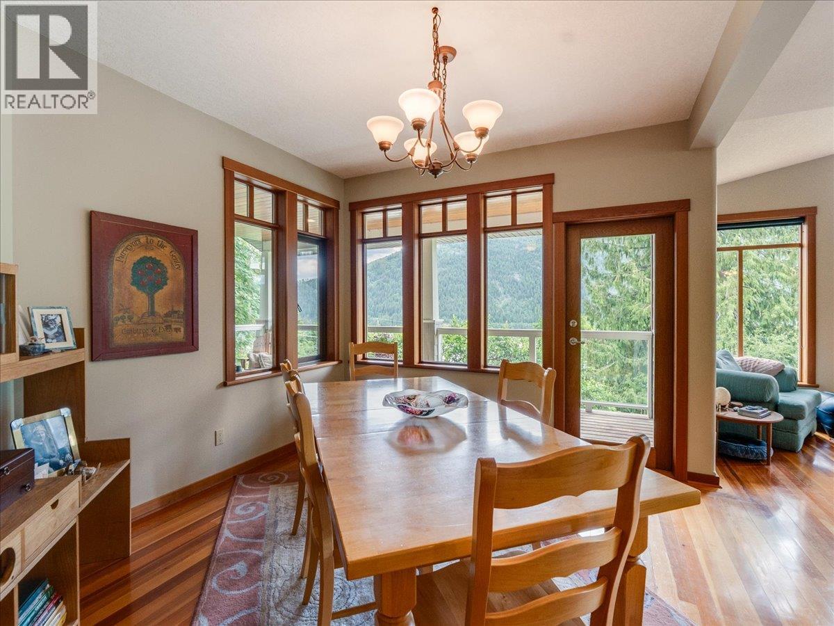 711 Regent Street, Nelson, British Columbia  V1L 5W5 - Photo 25 - 10399514
