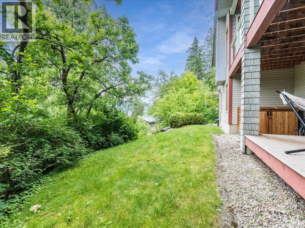 711 Regent Street, Nelson, British Columbia  V1L 5W5 - Photo 73 - 10399514