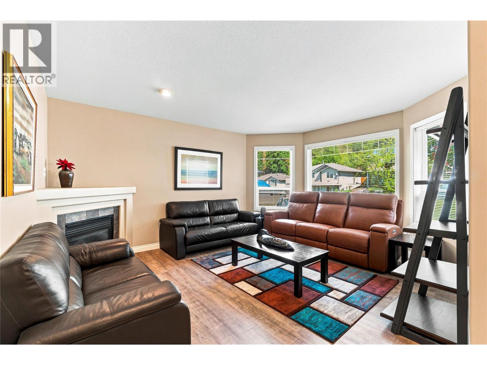 831 37 Street Se, Salmon Arm, British Columbia  V1E 3M2 - Photo 4 - 10399399