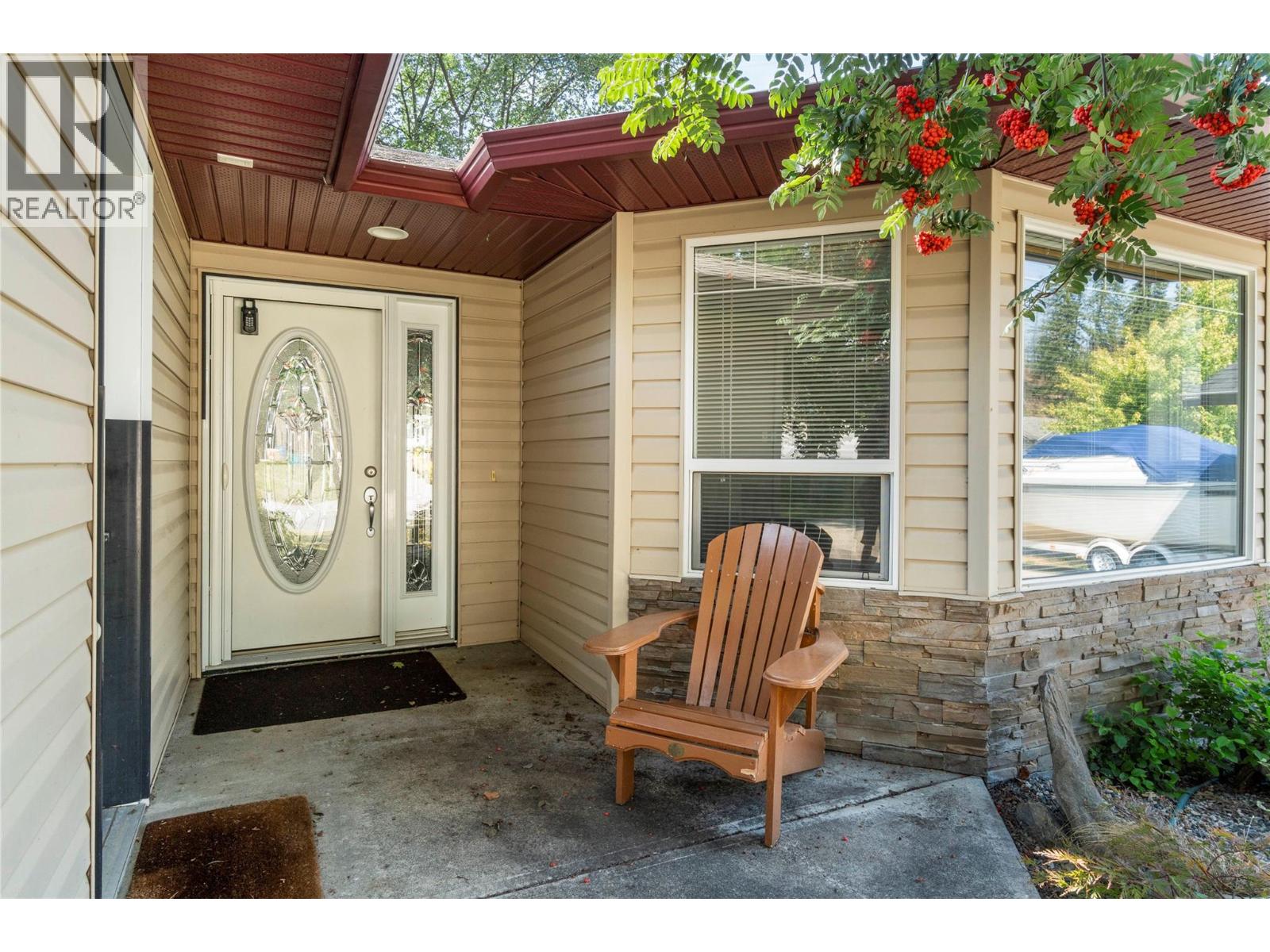 831 37 Street Se, Salmon Arm, British Columbia  V1E 3M2 - Photo 41 - 10399399